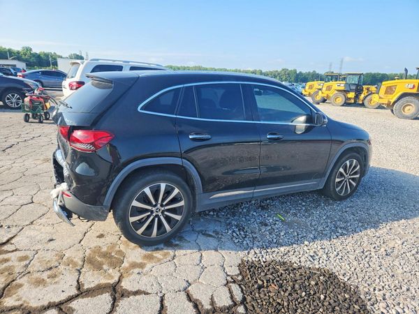 2022 MERCEDES-BENZ GLA GLA250 4MATIC