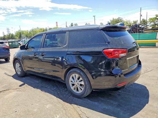 2017 KIA SEDONA