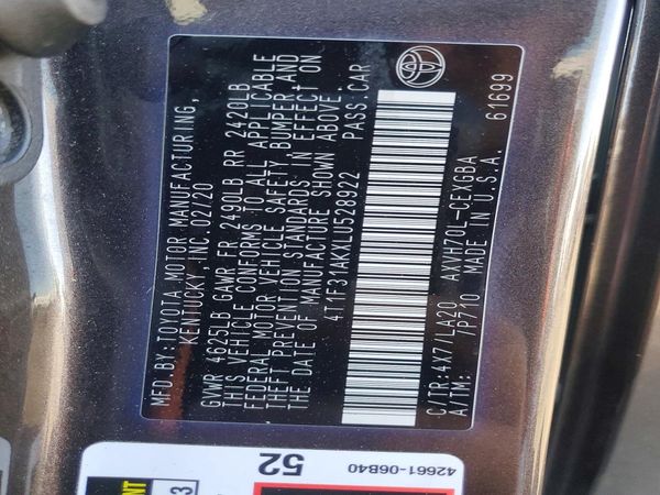 2020 TOYOTA CAMRY XLE