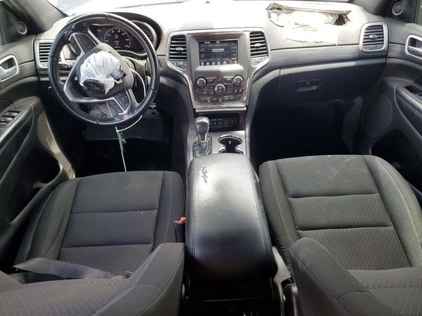 2021 JEEP GRAND CHEROKEE LAREDO 4X2