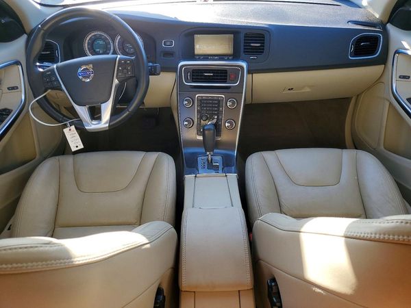 2012 VOLVO S60