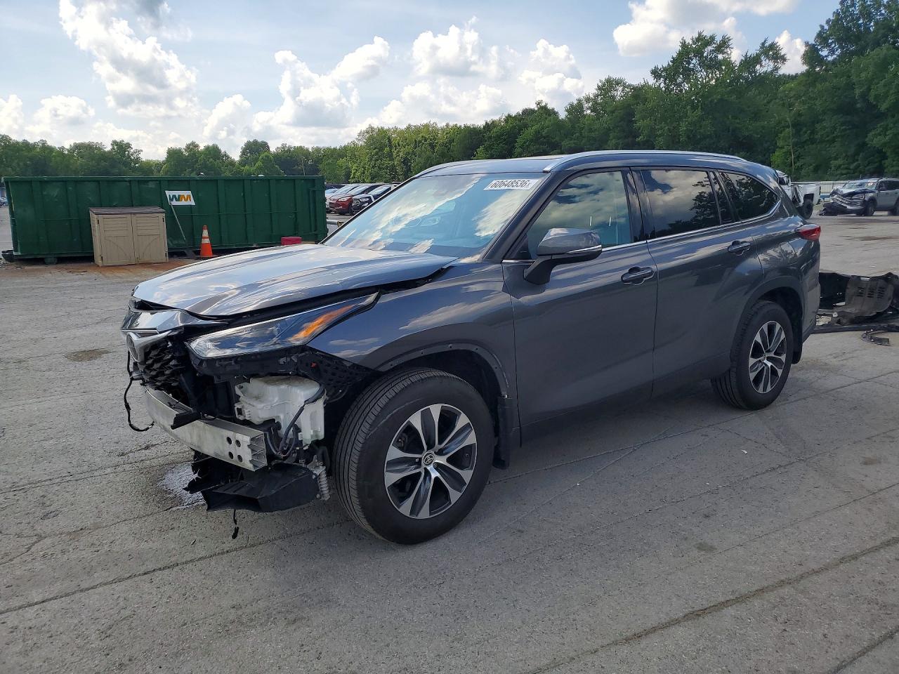 2021 TOYOTA HIGHLANDER XLE