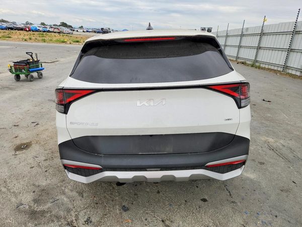2025 KIA SPORTAGE LX