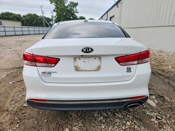 2017 KIA OPTIMA