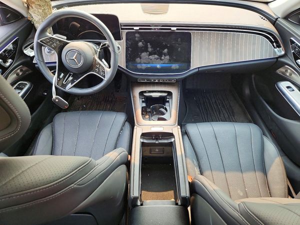 2025 MERCEDES-BENZ E E350 4MATIC