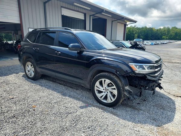 2021 VOLKSWAGEN ATLAS SE w/ Tech
