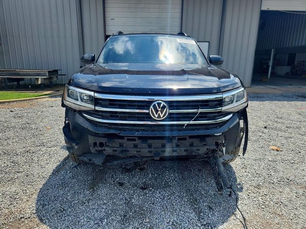 2021 VOLKSWAGEN ATLAS SE w/ Tech