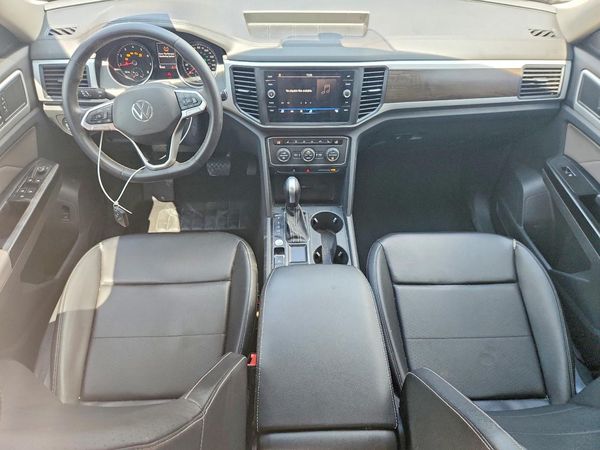 2021 VOLKSWAGEN ATLAS SE w/ Tech