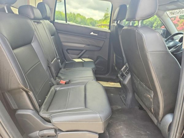2021 VOLKSWAGEN ATLAS SE w/ Tech