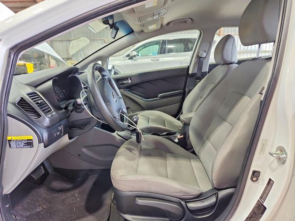 2016 KIA FORTE