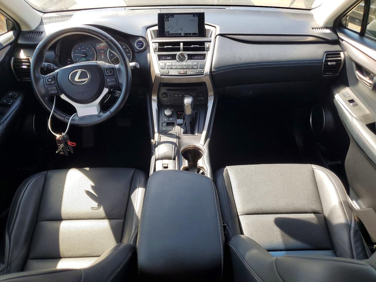2015 LEXUS NX 300h Luxury