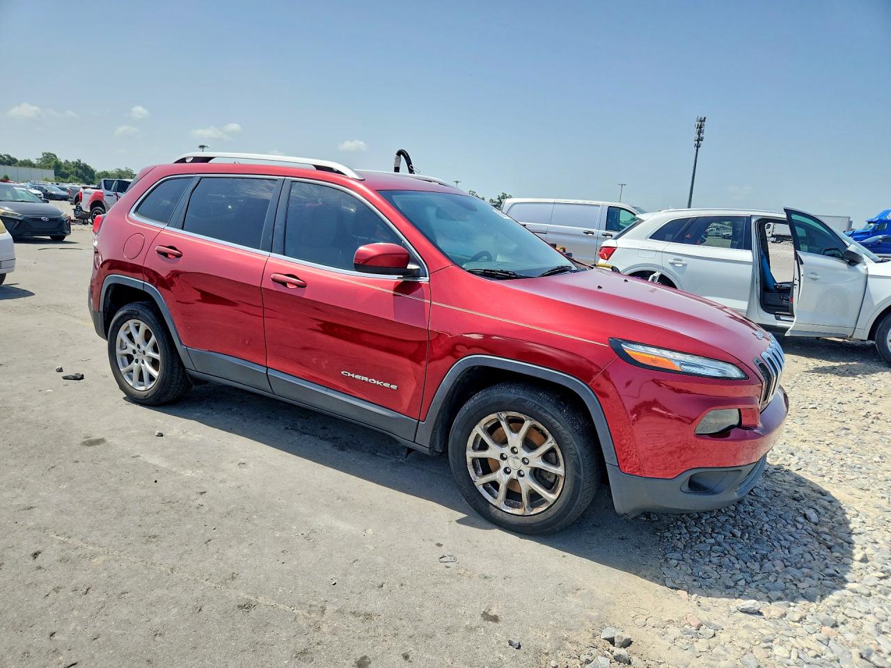 2017 JEEP CHEROKEE LATITUDE FWD