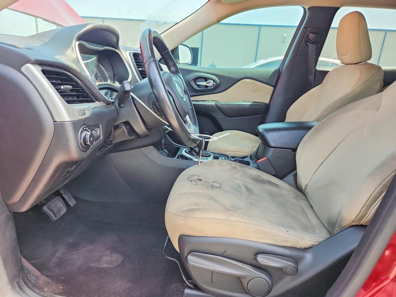 2017 JEEP CHEROKEE LATITUDE FWD