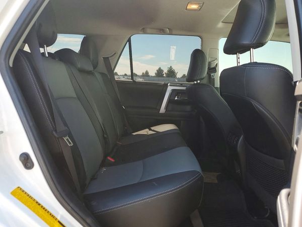 2021 TOYOTA 4RUNNER SRS Prem
