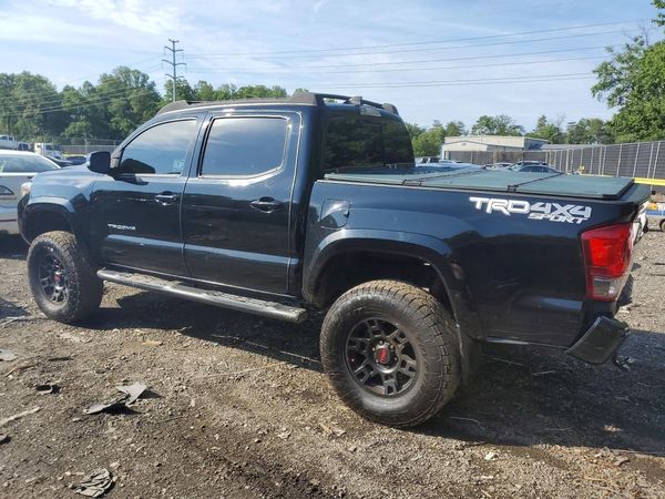 2017 TOYOTA TACOMA