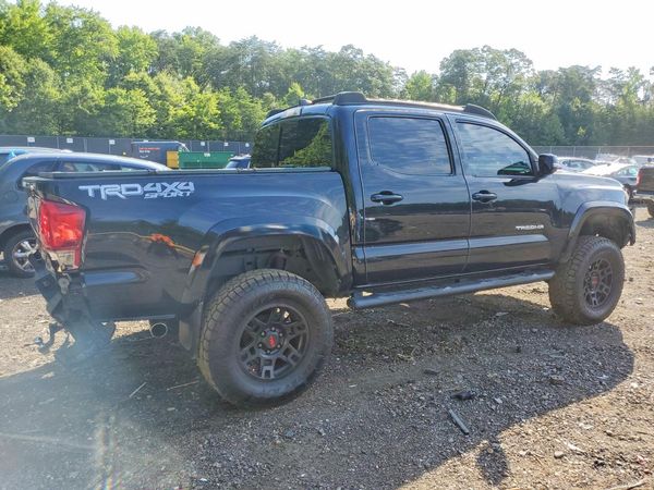 2017 TOYOTA TACOMA