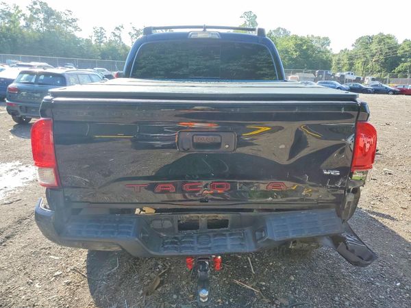2017 TOYOTA TACOMA