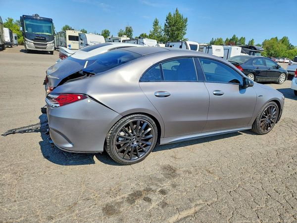 2023 MERCEDES-BENZ CLA