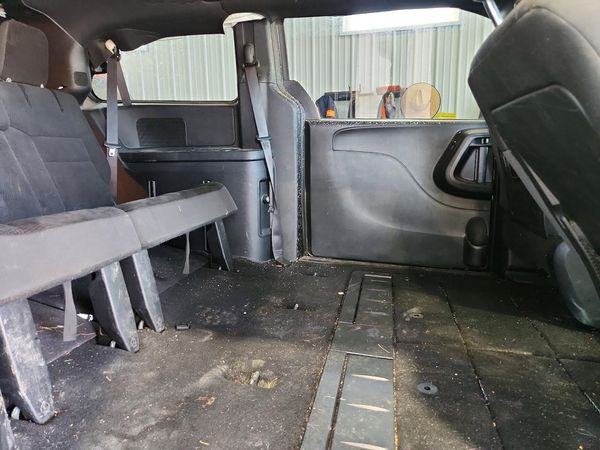2019 DODGE GRAND CARAVAN SE