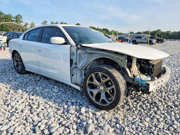 2016 DODGE CHARGER SXT RWD