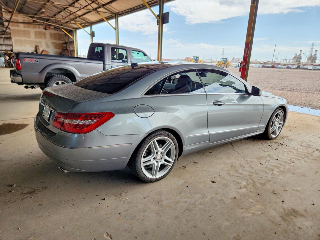 2010 MERCEDES-BENZ E E350