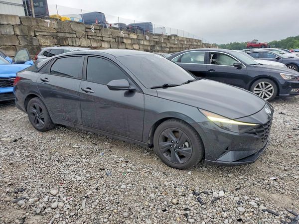 2021 HYUNDAI ELANTRA