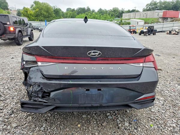 2021 HYUNDAI ELANTRA