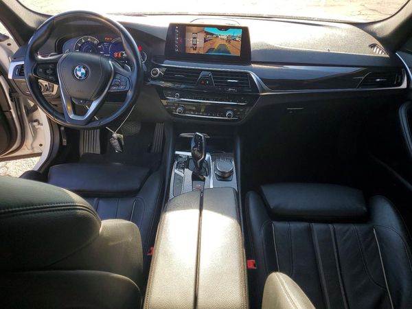 2019 BMW 530XE xDrive