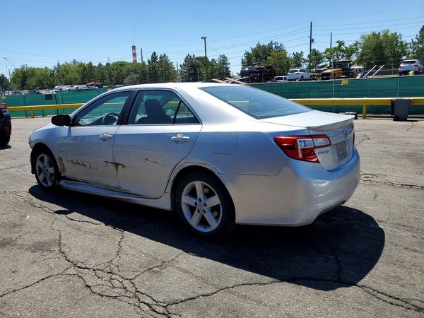 2012 TOYOTA CAMRY
