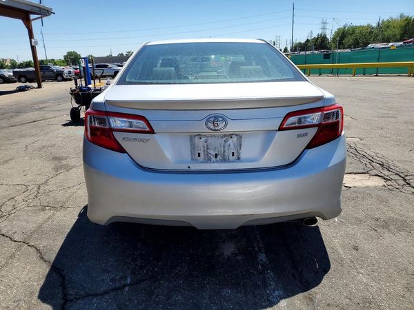 2012 TOYOTA CAMRY