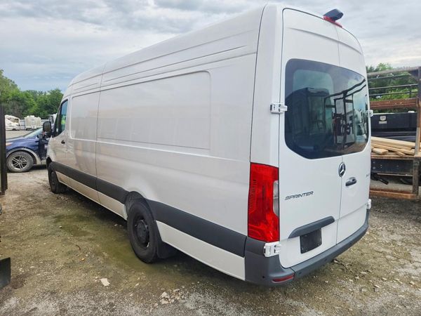 2024 MERCEDES-BENZ SPRINTER 907 (VS30)