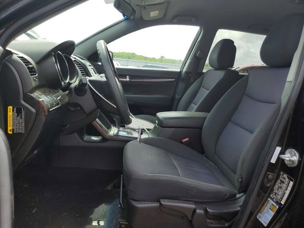 2013 KIA SORENTO Base / LX