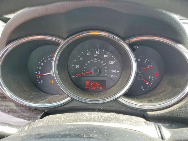 2013 KIA SORENTO Base / LX