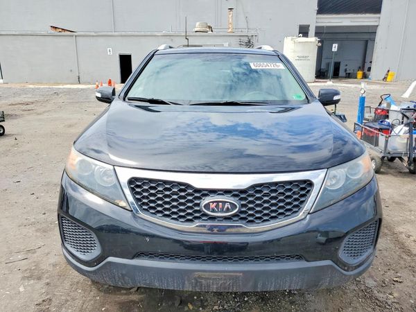 2013 KIA SORENTO Base / LX