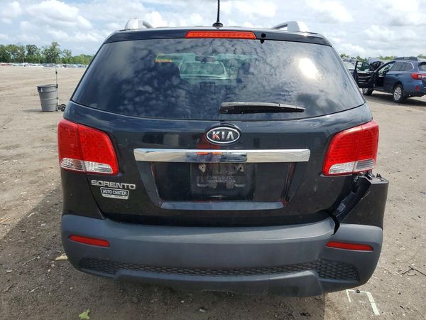 2013 KIA SORENTO Base / LX