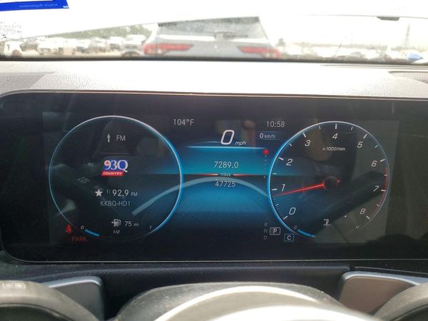 2022 MERCEDES-BENZ GLB GLB250 / GLB250 4MATIC