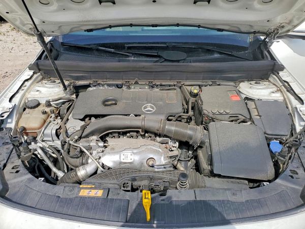 2022 MERCEDES-BENZ GLB GLB250 / GLB250 4MATIC