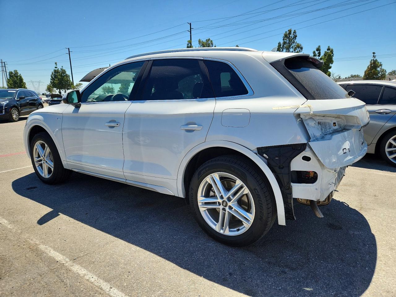 2022 AUDI Q5 E S Line e quattro Premium