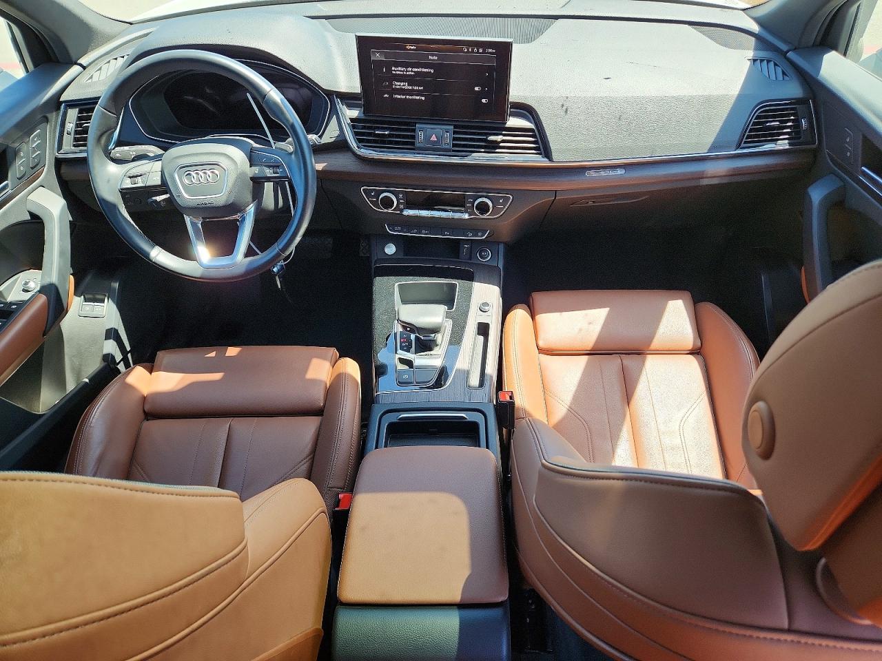 2022 AUDI Q5 E S Line e quattro Premium