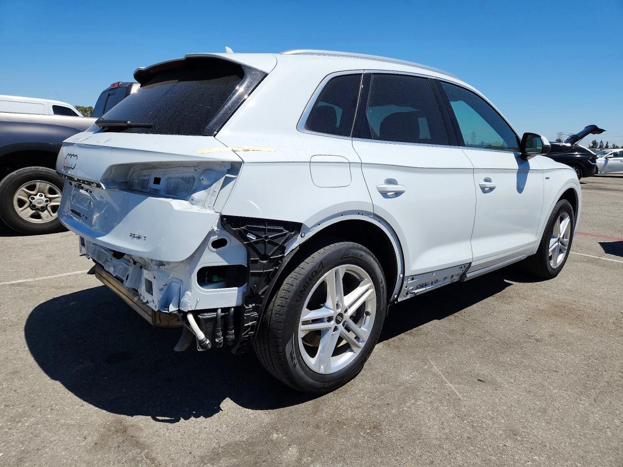 2022 AUDI Q5 E S Line e quattro Premium