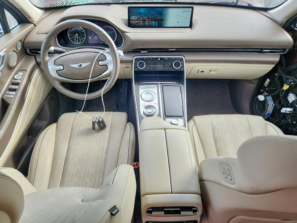 2021 GENESIS GV80