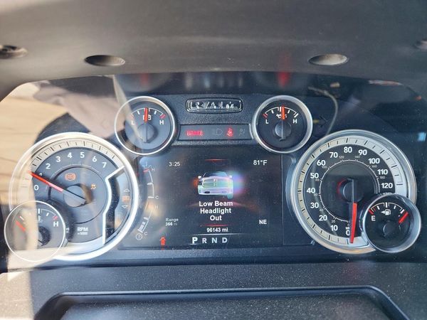 2015 RAM 1500 SLT