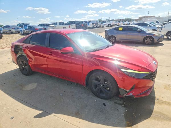 2021 HYUNDAI ELANTRA SEL