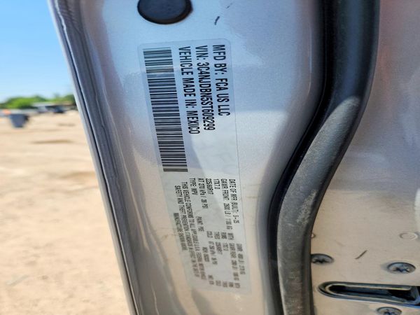 2025 JEEP COMPASS North, Latitude