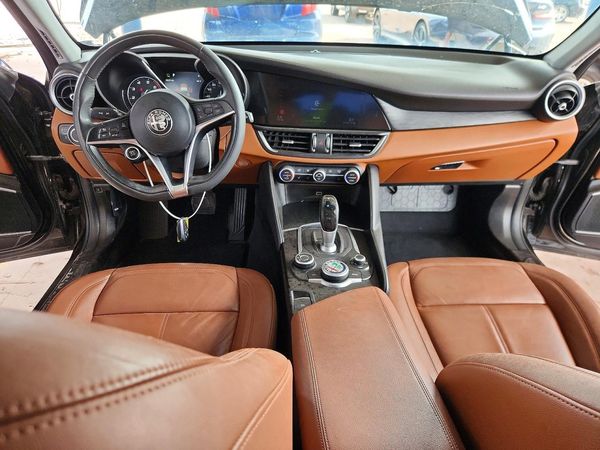 2018 ALFA ROMEO GIULIA AWD