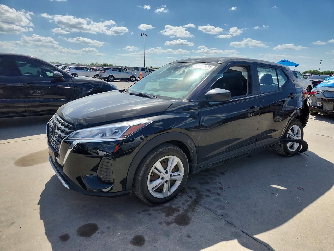 2021 NISSAN KICKS S