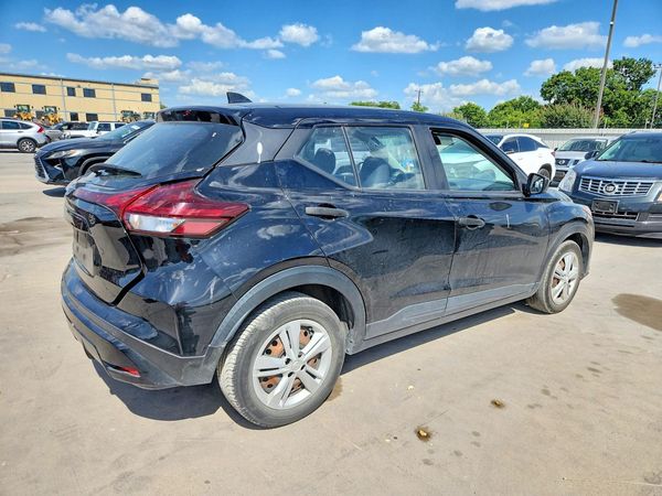 2021 NISSAN KICKS S
