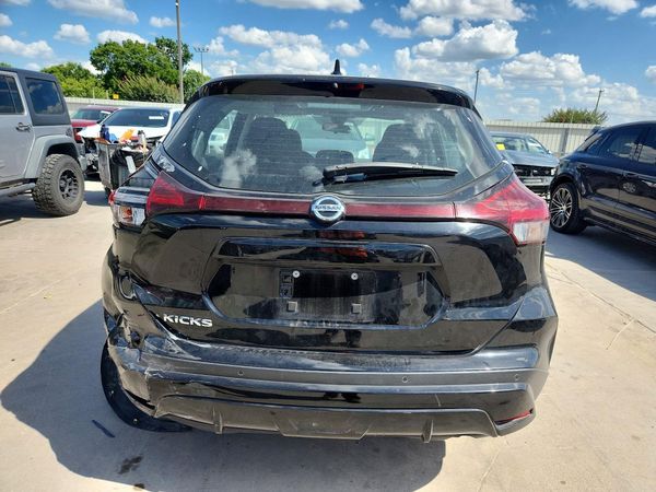 2021 NISSAN KICKS S