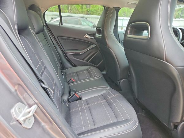 2017 MERCEDES-BENZ GLA GLA250-4M