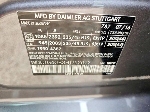 2017 MERCEDES-BENZ GLA GLA250-4M